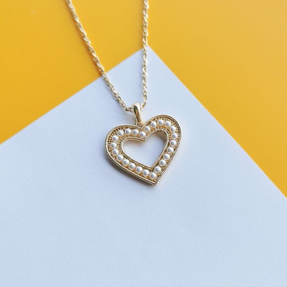 Charlotte Gold White Pearl Necklace by Alicia Bonnie - Picture 2 of 4